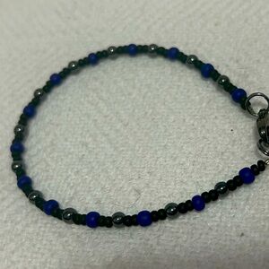 Handcrafted bracelet with hematite, navy and black clay beads